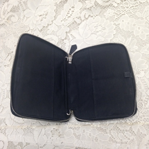 Hermes Her Line Zip-around Agenda Day Planner - Picture 9 of 9